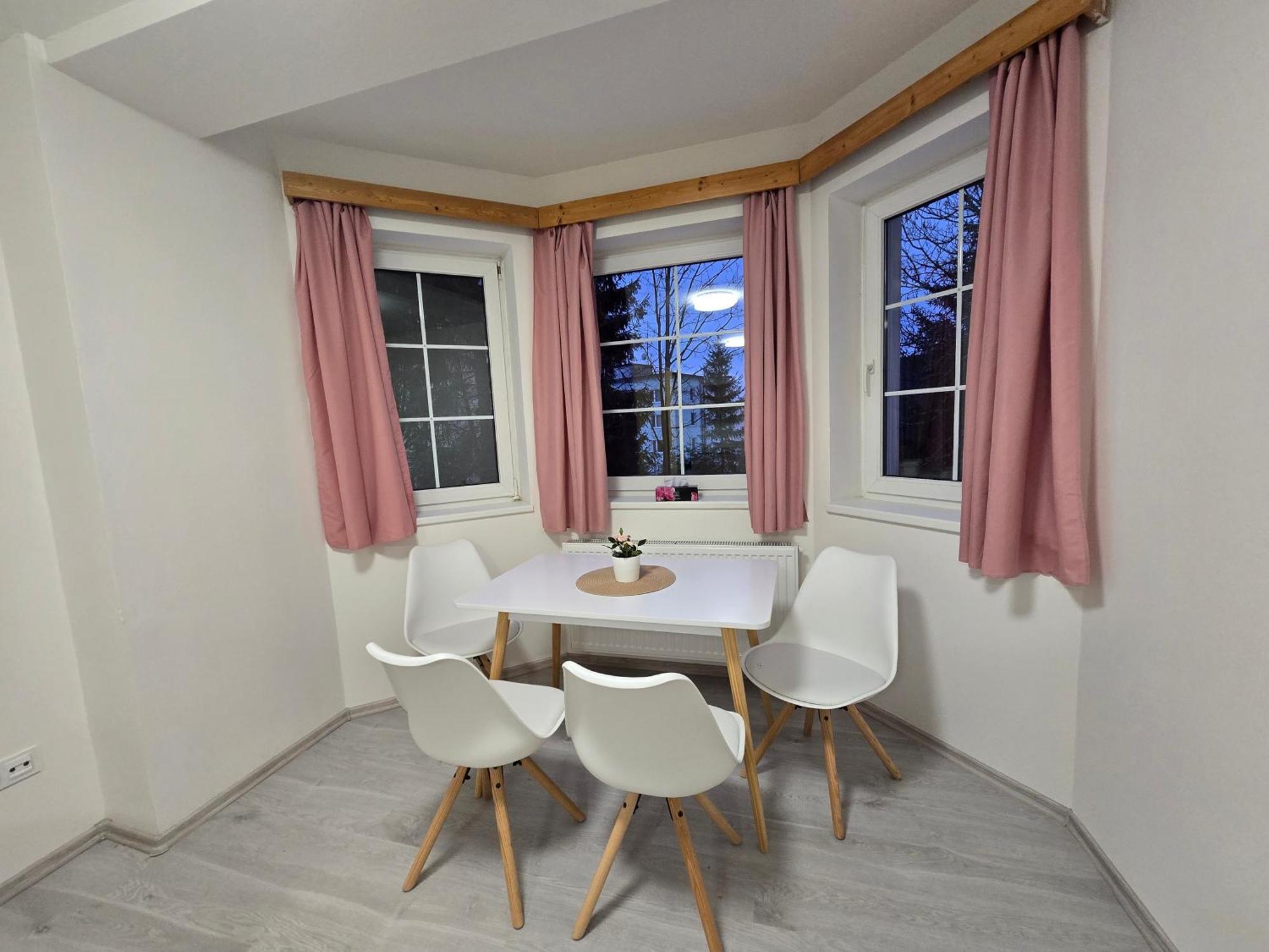 Apartmany Almond Harrachov Exteriör bild